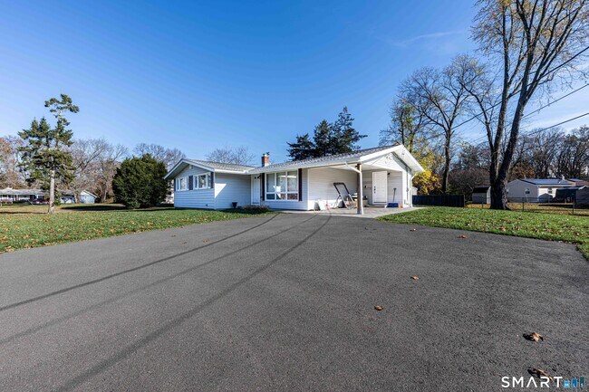 Building Photo - 49 Kimberly Cir