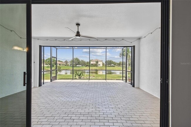 Building Photo - 5303 Moon Shell Dr