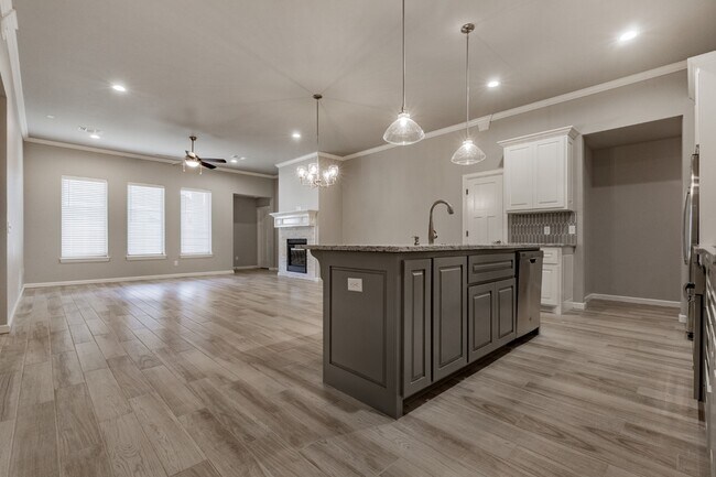 Building Photo - 6296 NW 178th Ter