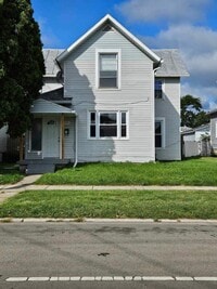 Building Photo - 375 N Main St