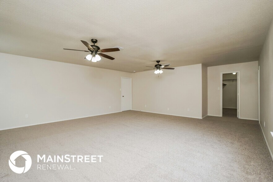 Building Photo - 326 Benetton Dr