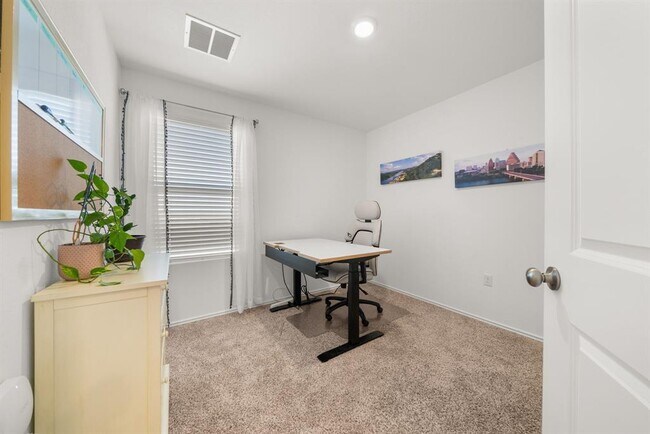 Building Photo - 7204 Sparkling Light Dr