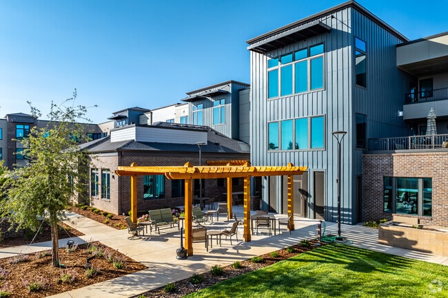 Alternative Building View - Bear Hollow Estates