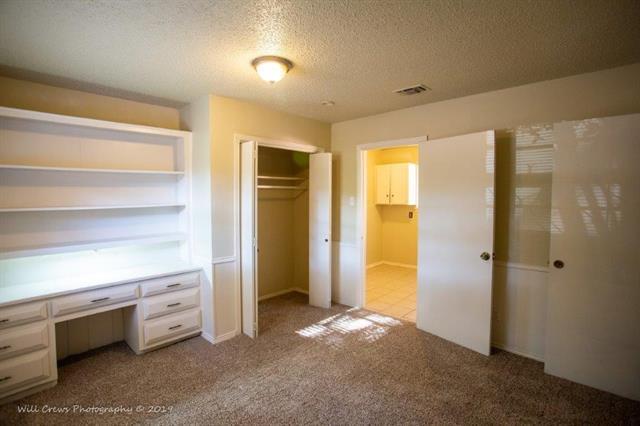 Building Photo - 626 Little Creek Dr