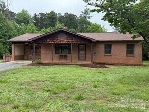 Building Photo - 114 Fonda Rd