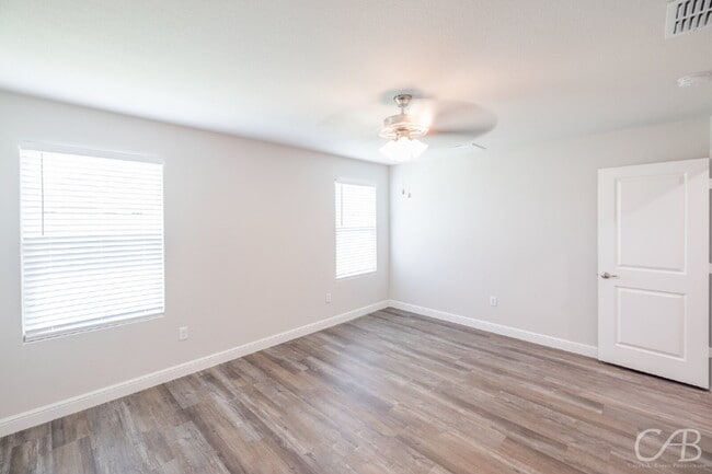 Building Photo - For Lease