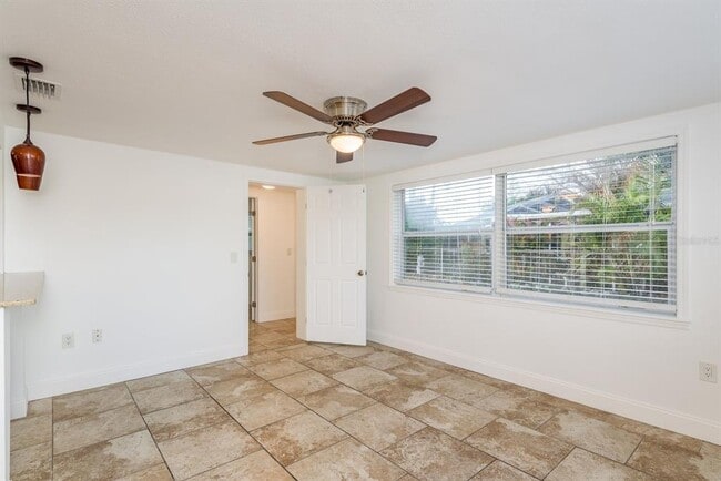 Building Photo - 4233 Belle Isle Ct