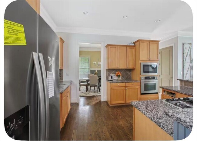 Building Photo - 1030 Whitfield Ct