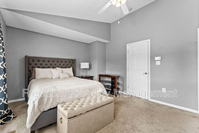 Building Photo - 15305 Brazil Cir