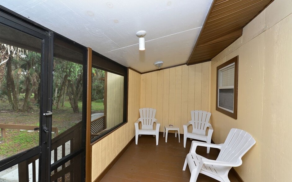 Building Photo - 8260 Ibis St