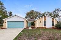 Building Photo - 12830 Pecan Tree Dr