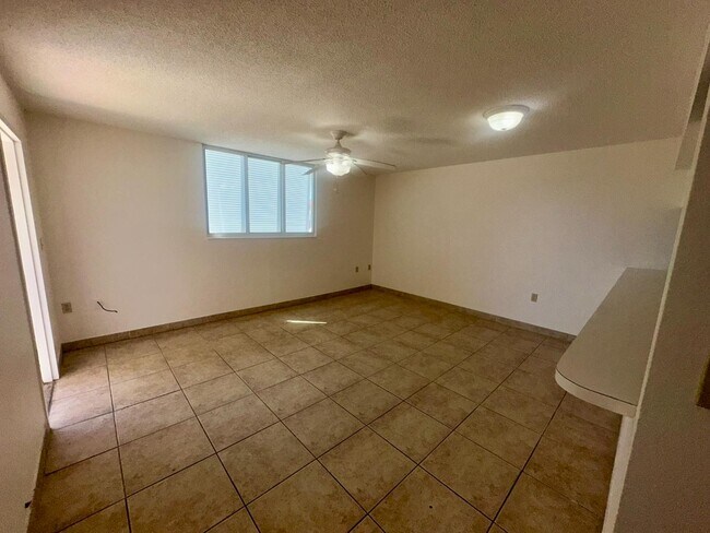 Building Photo - 3930 S Roosevelt Blvd