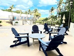 Building Photo - 1621 Collins Ave
