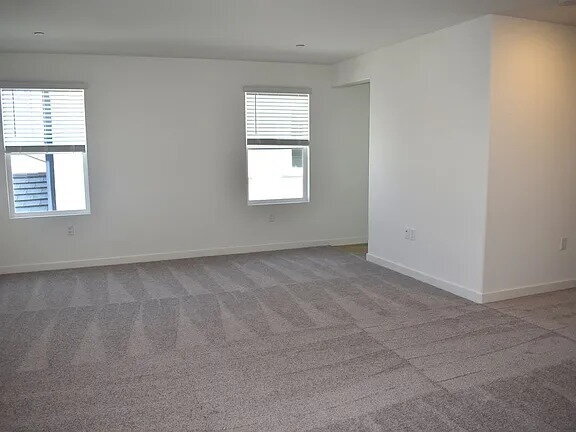 Building Photo - Located in one of Elk Grove's most sought-after neighborhoods