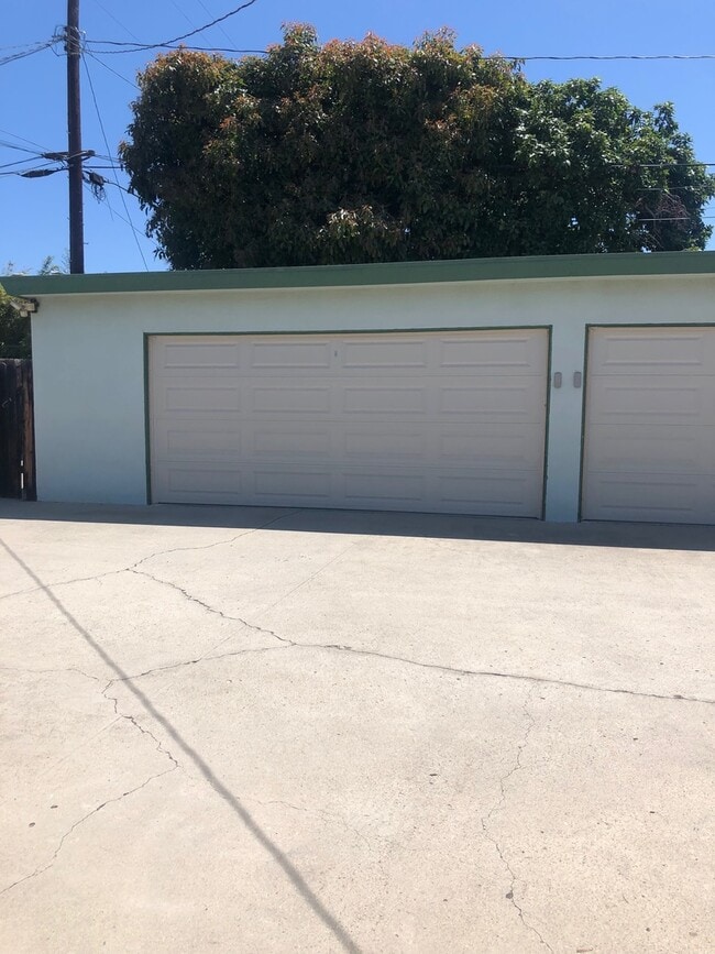 Building Photo - 90 N Dunning St