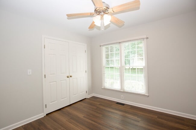Building Photo - Charming 3-Bed, 2-Bath Home in Pittsboro's Serene Olde Farm Neighborhood! ?????