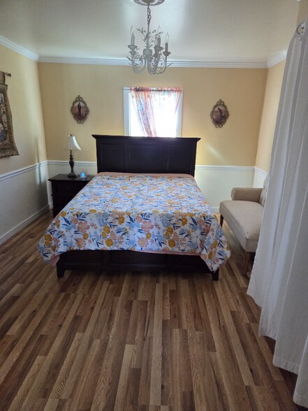 Building Photo - 115 8th St