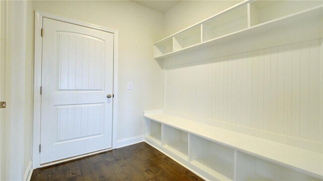 Building Photo - 5191 Woodline View Cir