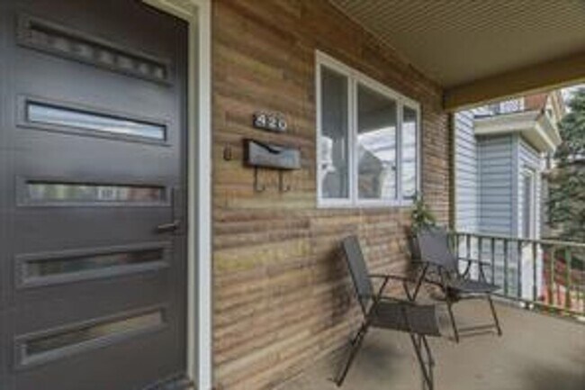 Building Photo - 420 Catoma St