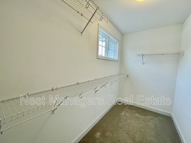 Building Photo - 1108 Mayfern Dr