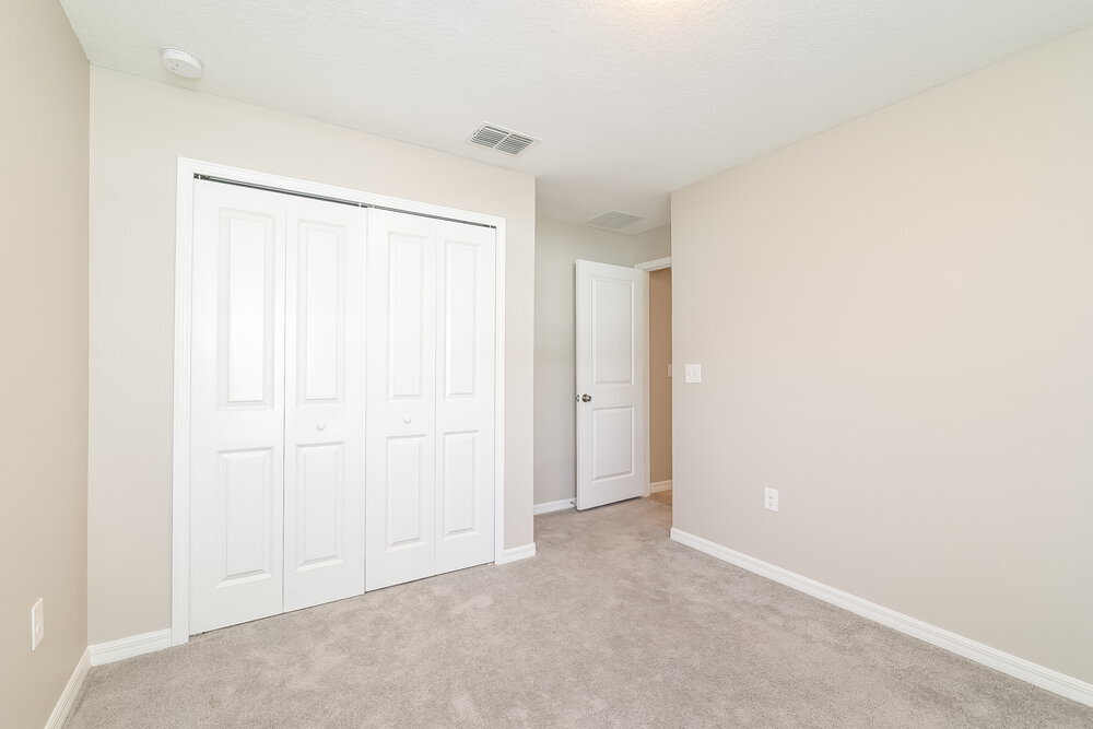 Building Photo - 39886 Dawson Chase Dr