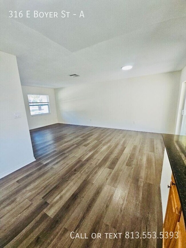 Building Photo - 316 E Boyer St