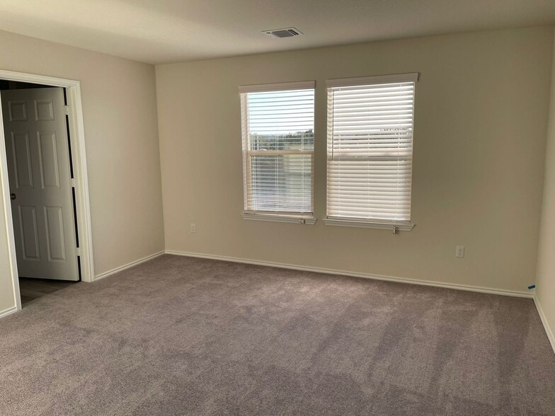Building Photo - 161 Prairie Falcon Wy