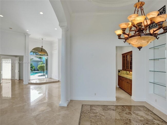 Building Photo - 16291 Bristol Pointe Dr