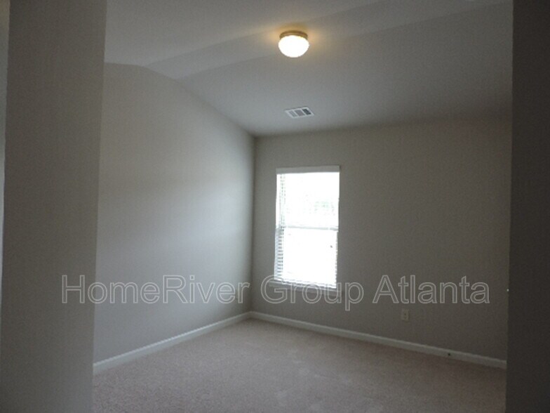 Building Photo - 1292 Brookmere Way