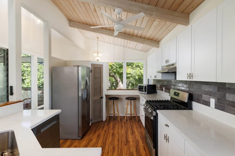 Building Photo - 69-1679 Puako
