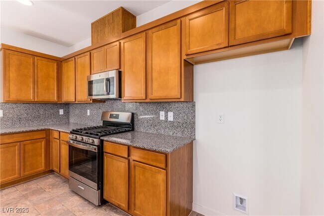 Building Photo - 9692 Jade Rise Ave