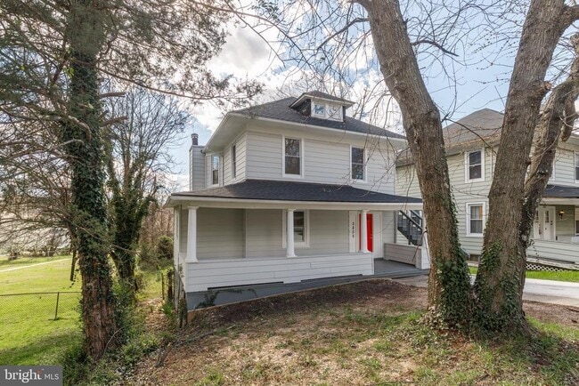 Building Photo - 2805 Hamilton Ave