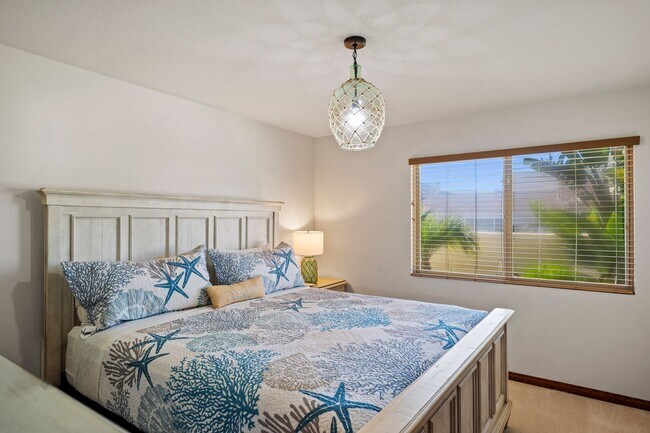 Building Photo - Mandalay Shores Beach| Home on Mandalay Be...