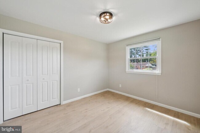 Building Photo - 5317 Oldcastle Ln