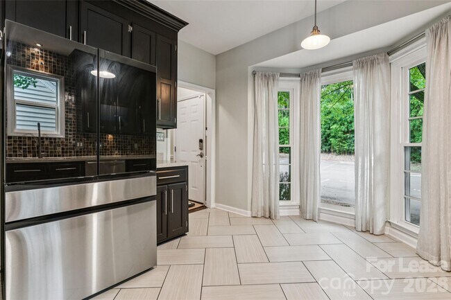 Building Photo - 6209 Padget Parrish Ct