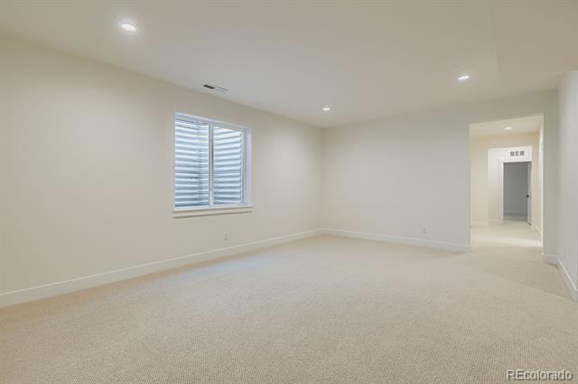 Building Photo - 9598 Wolf Valley Dr.