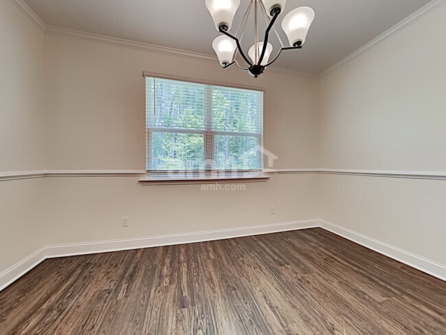 Building Photo - 404 Ronter Ct