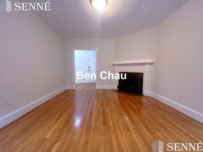 Building Photo - 353 Harvard St