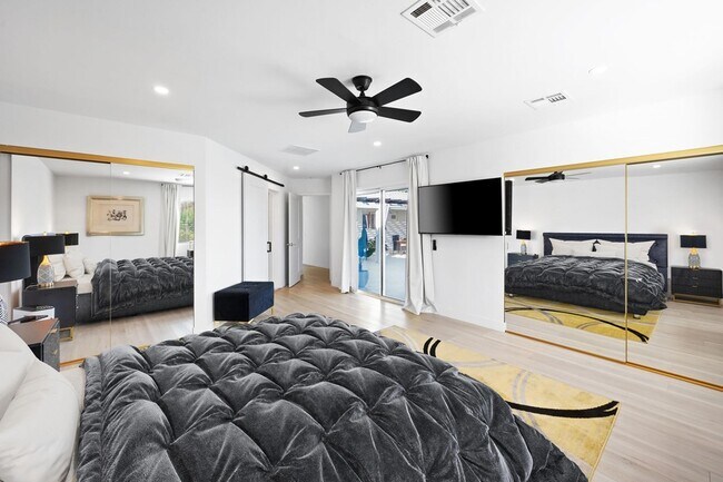 Building Photo - 2380 N Leonard Rd