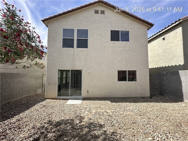 Building Photo - 9754 Splendor Sky Ave