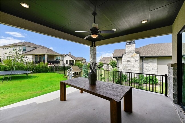 Building Photo - 412 Sitlington Ln