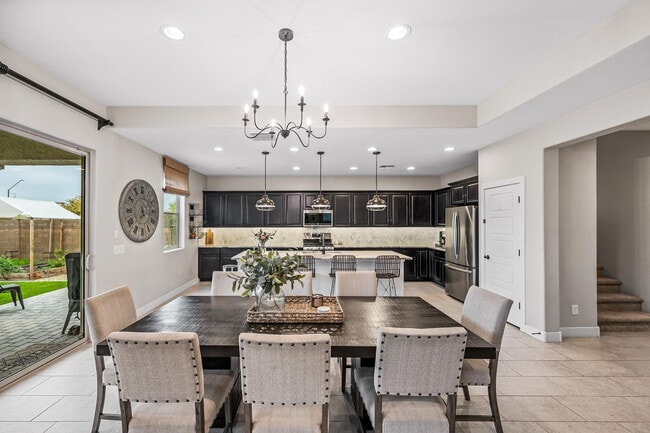 Building Photo - 14462 W Artemisa Ave