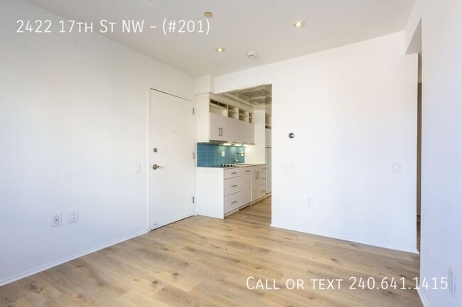 Building Photo - 2422 17th St NW