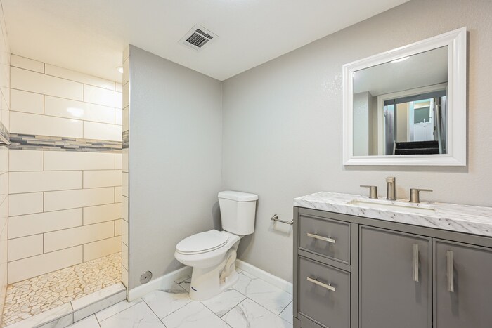 Building Photo - 3577 S Halifax Way