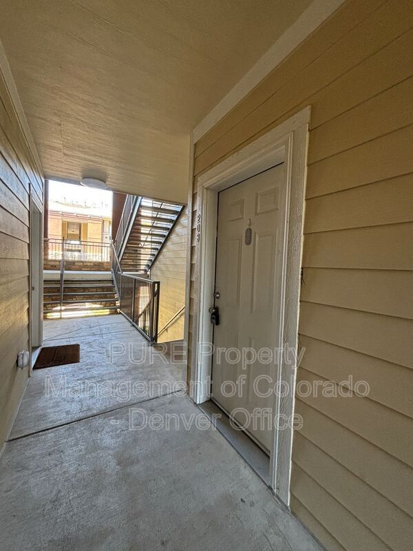 Building Photo - 8133 W 51st Pl