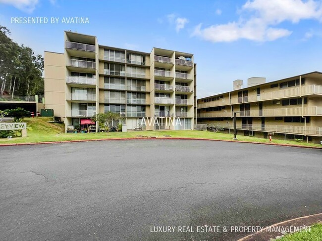 Building Photo - 95-2043 Waikalani Pl A101-