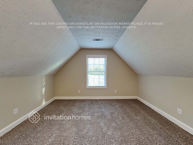 Building Photo - 2201 Snapping Shoals Rd