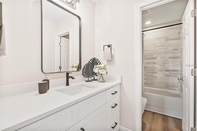 Building Photo - 3333 Atmore Terrace