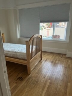 Building Photo - 652 Andover St