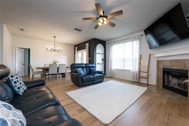 Building Photo - 1627 Kawati Way